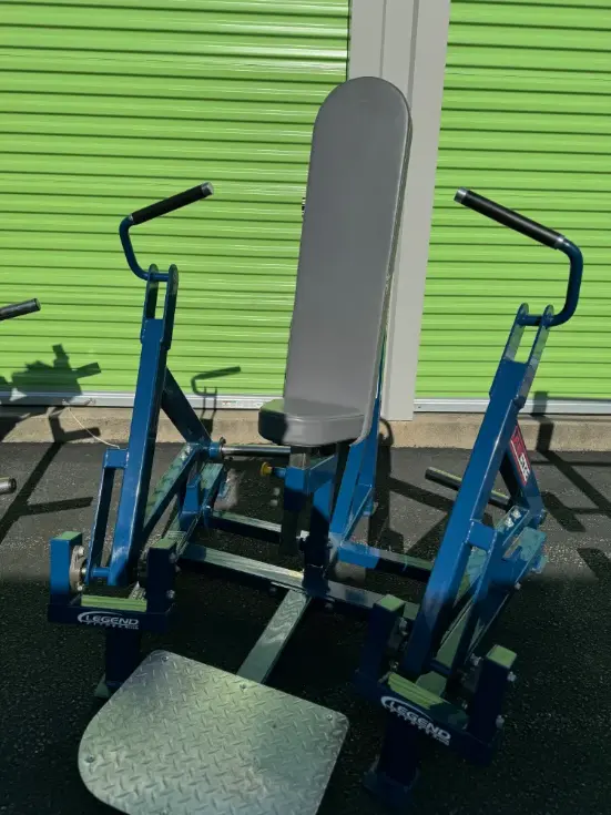 Legend Fitness Leveredge Chest Press