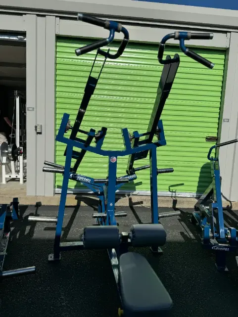Legend Leveredge Lat Pulldown