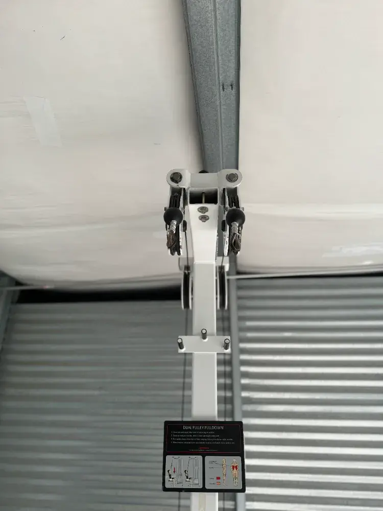 Life Fitness PRO Lat Pulldown thumbnail 3