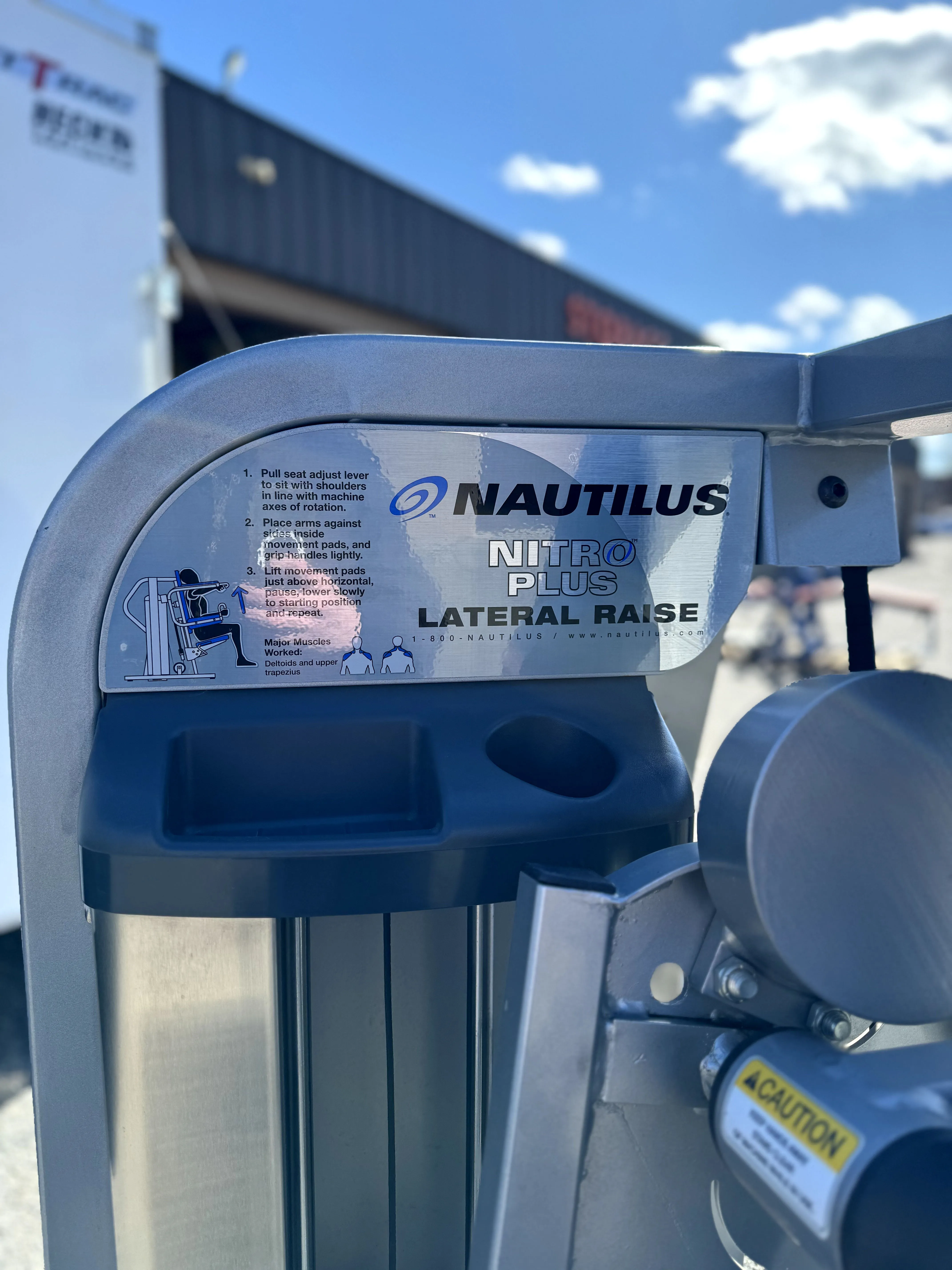 Nautilus Nitro Plus Lateral Raise thumbnail 2