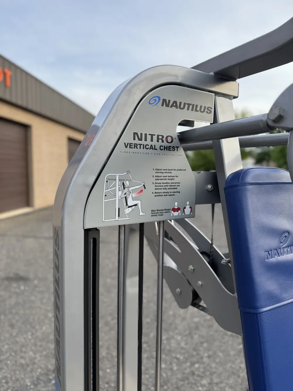 Nautilus Nitro Vertical Chest thumbnail 3