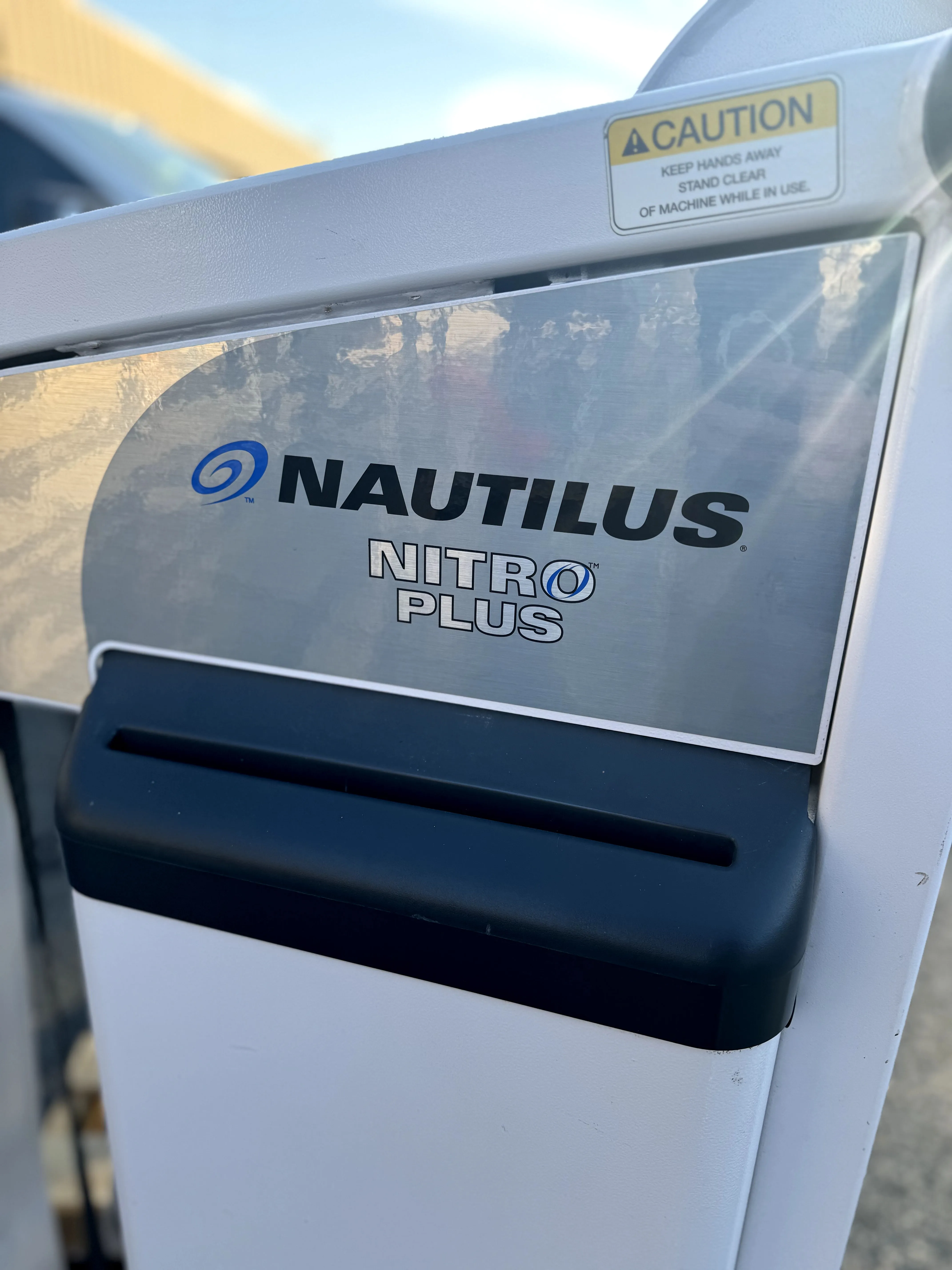 Nautilus Nitro Plus Bicep Curl thumbnail 4