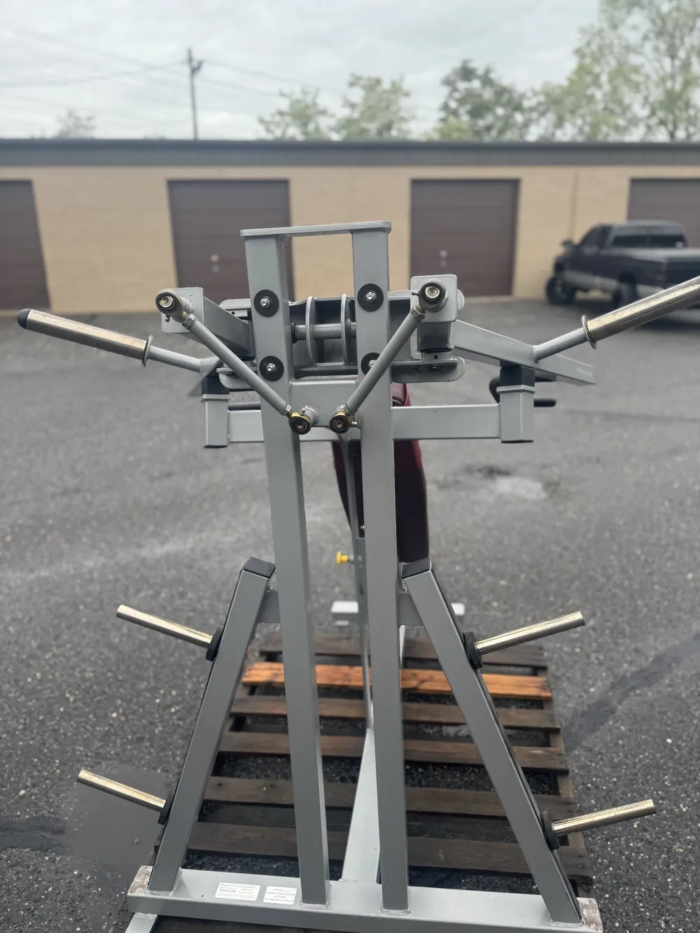 Magnum Biangular Incline Chest Press thumbnail 4