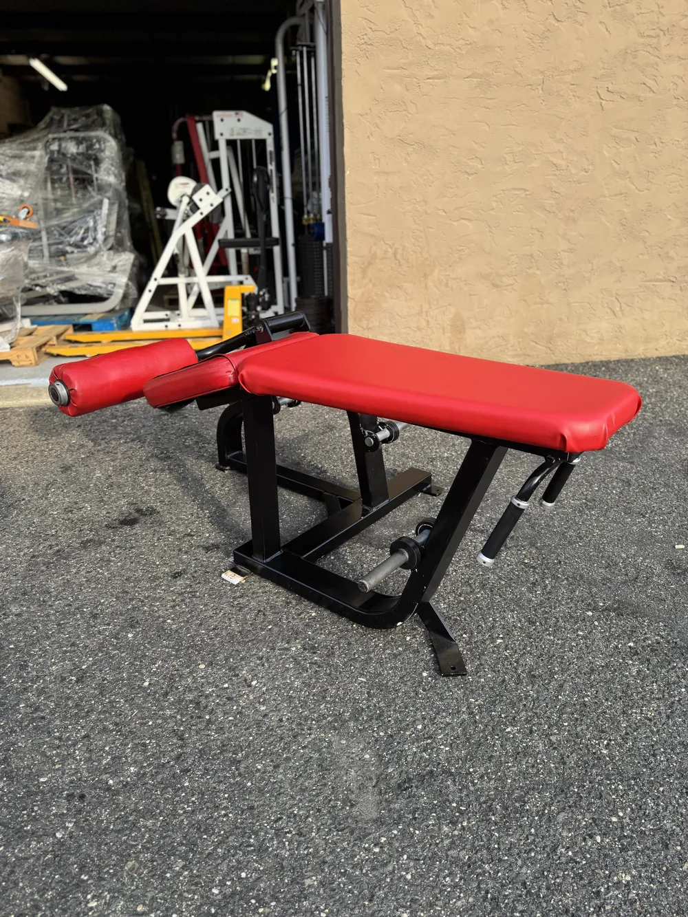 Nautilus Xpload Lying Leg Curl thumbnail 2