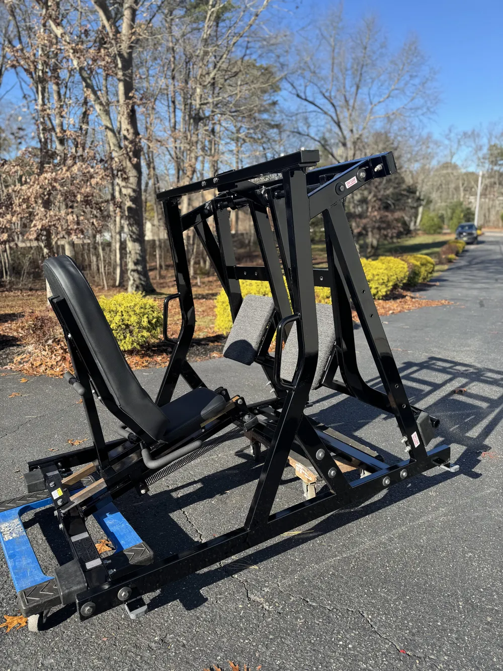 Hammer Strength Iso Leg Press thumbnail 4