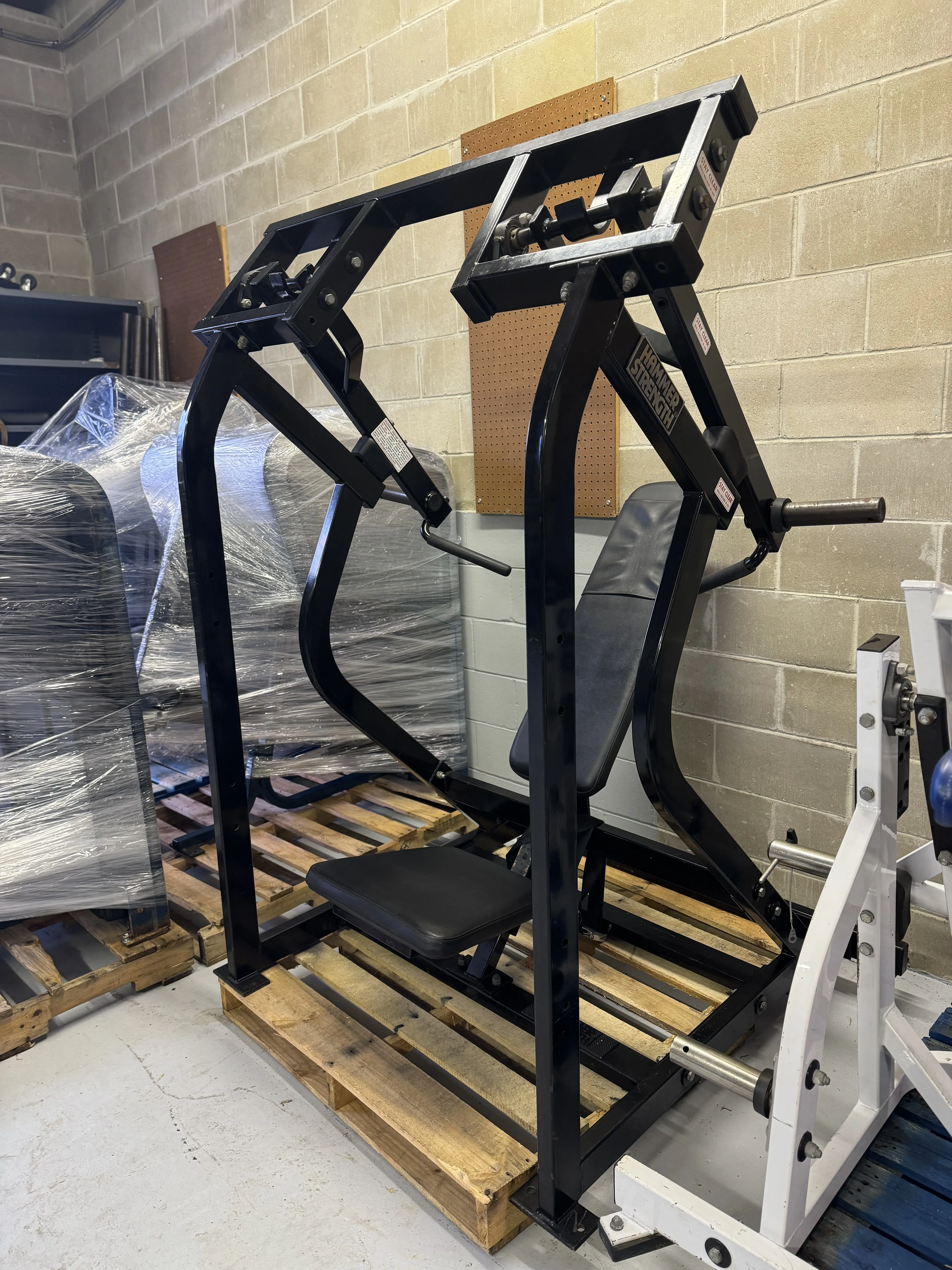 Hammer Strength Behind The Neck Press