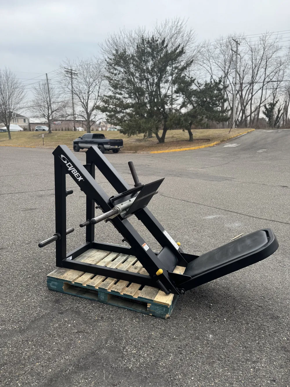 Cybex Plate Loaded Leg Press