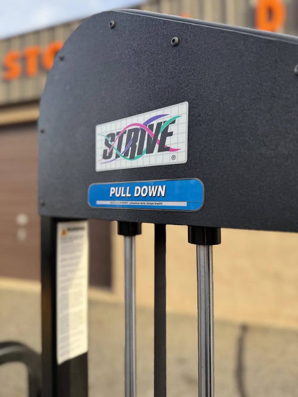 Strive Lat Pulldown thumbnail 2