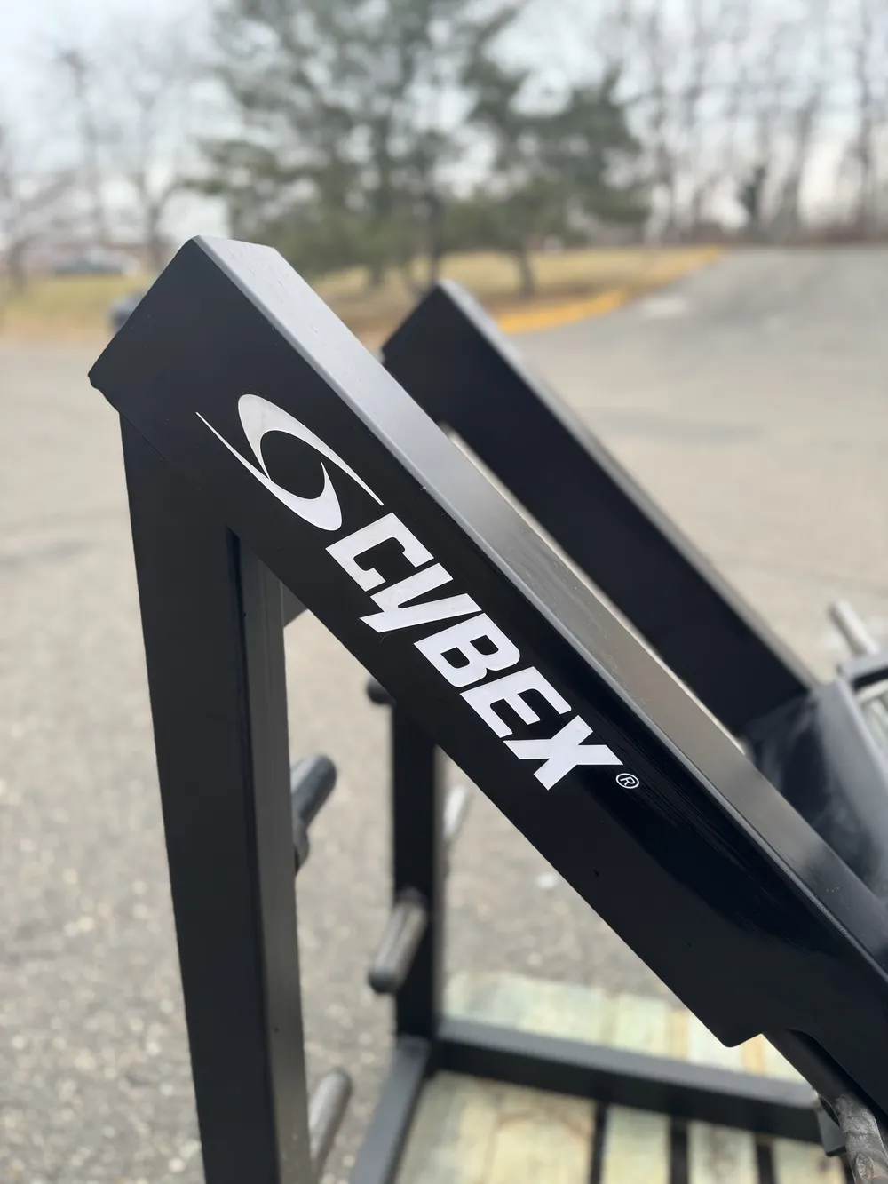 Cybex Plate Loaded Leg Press thumbnail 2