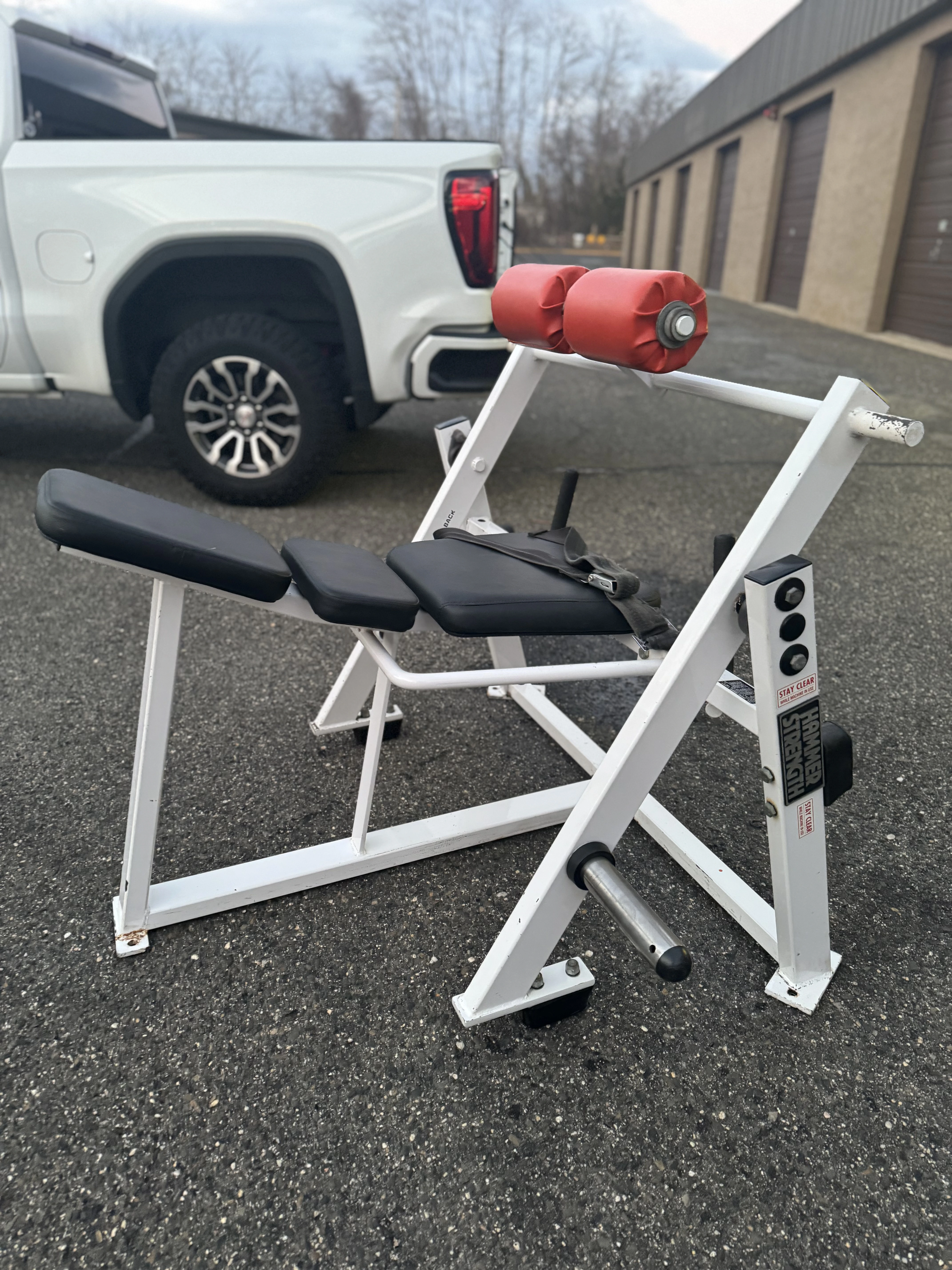 Hammer Strength Hip & Glute