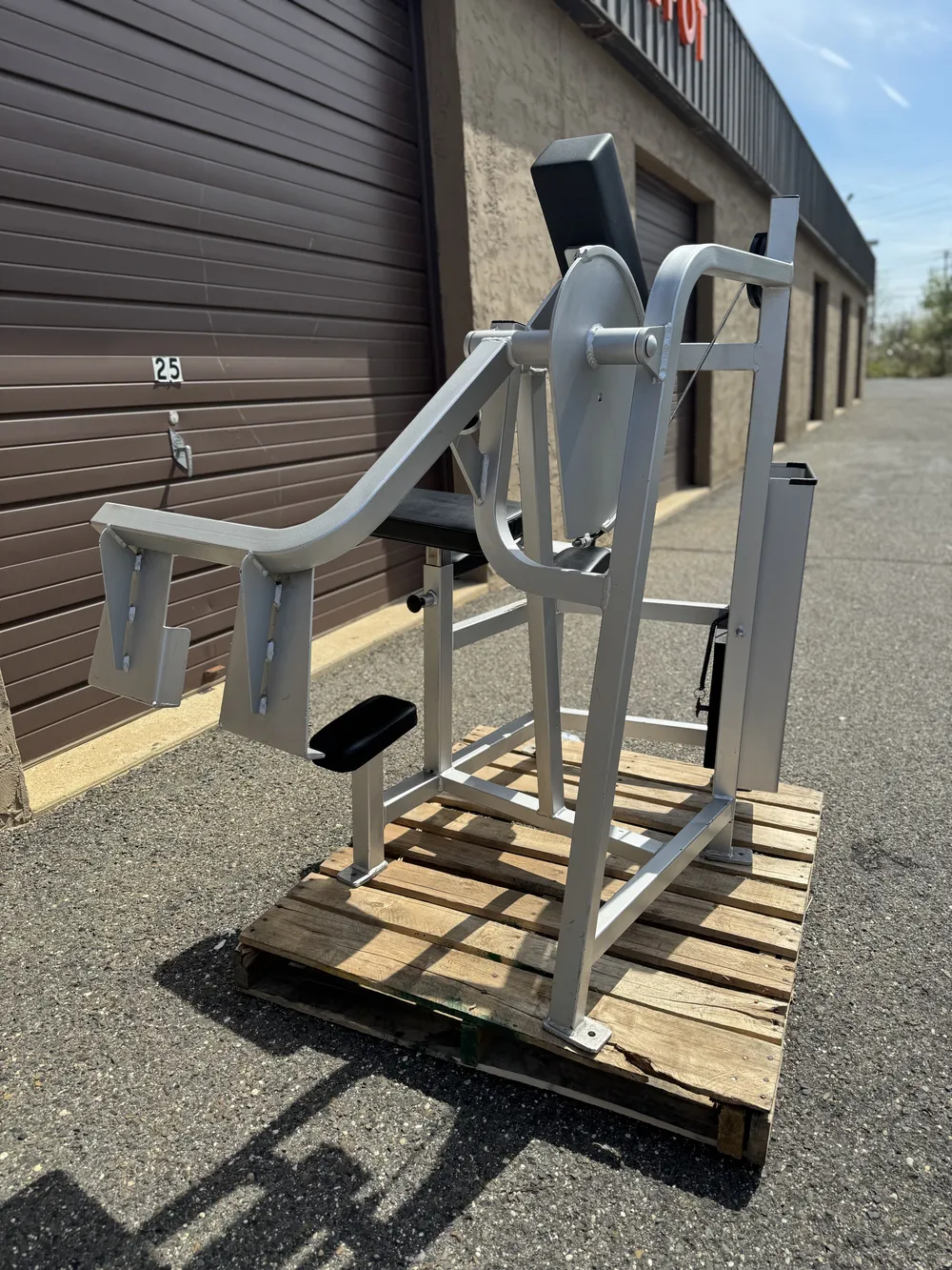 Cybex VR2 Glute Kickback thumbnail 4