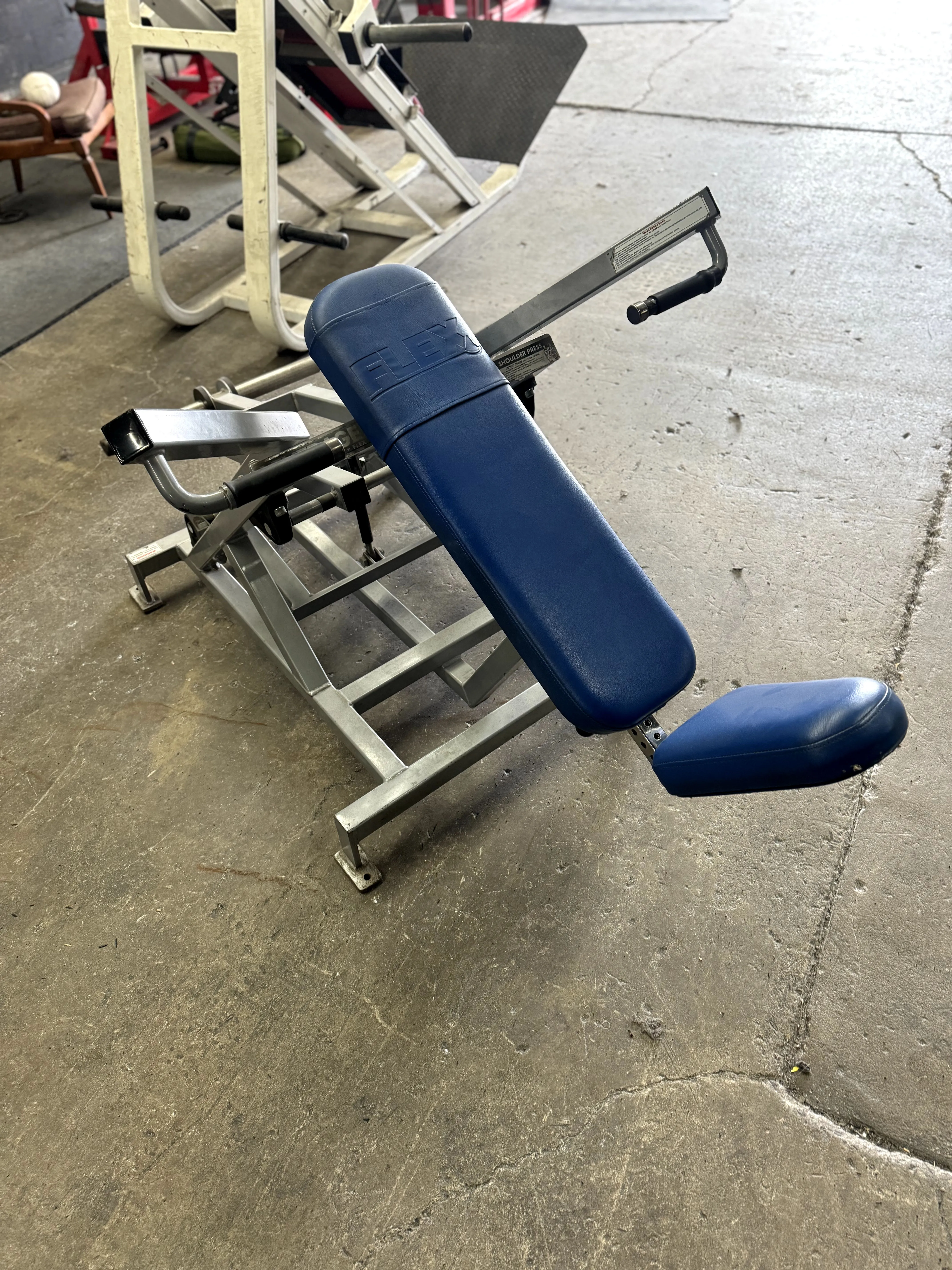 Flex Fitness Leverage Shoulder Press