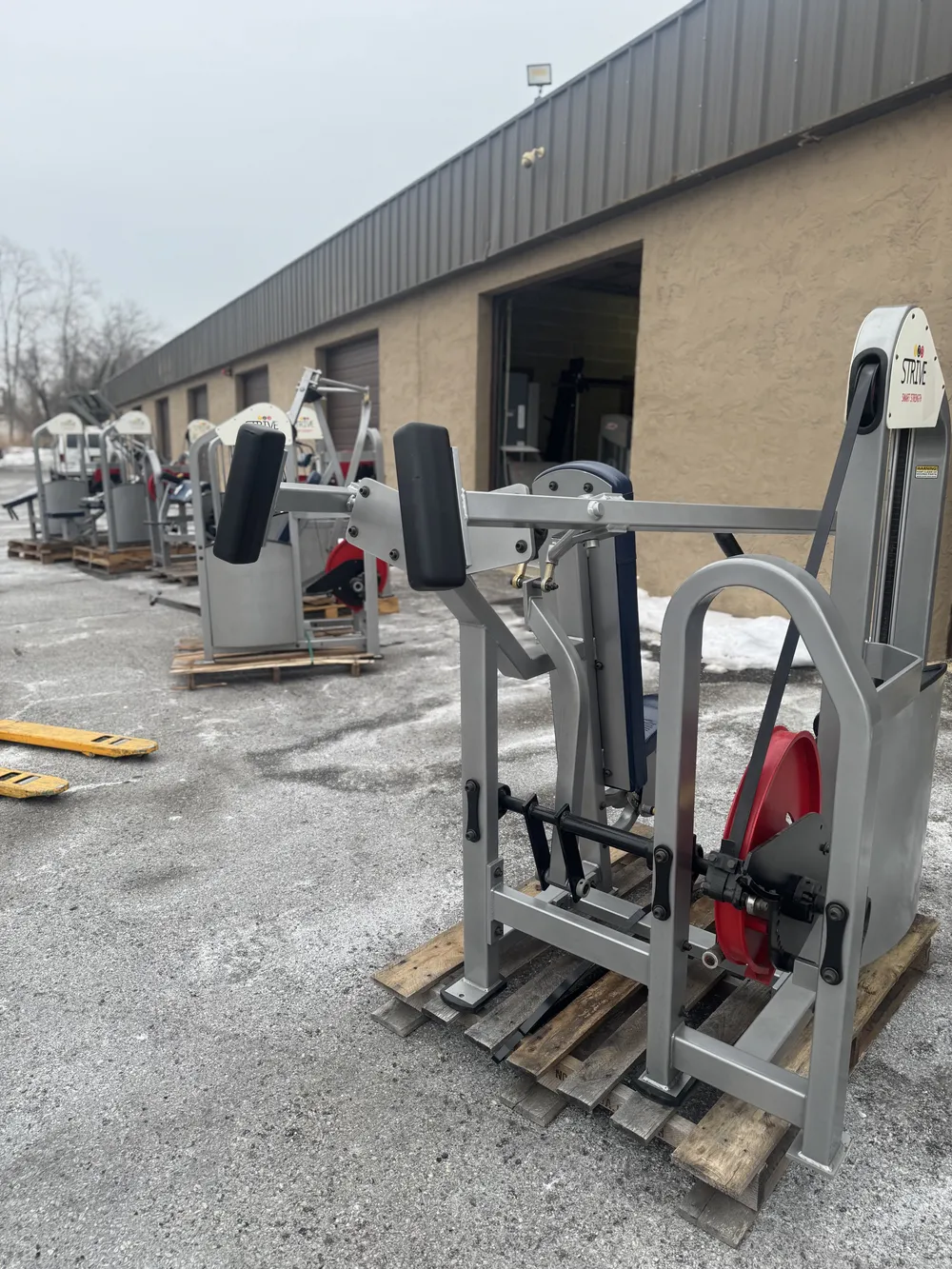 Strive Shoulder Press thumbnail 4