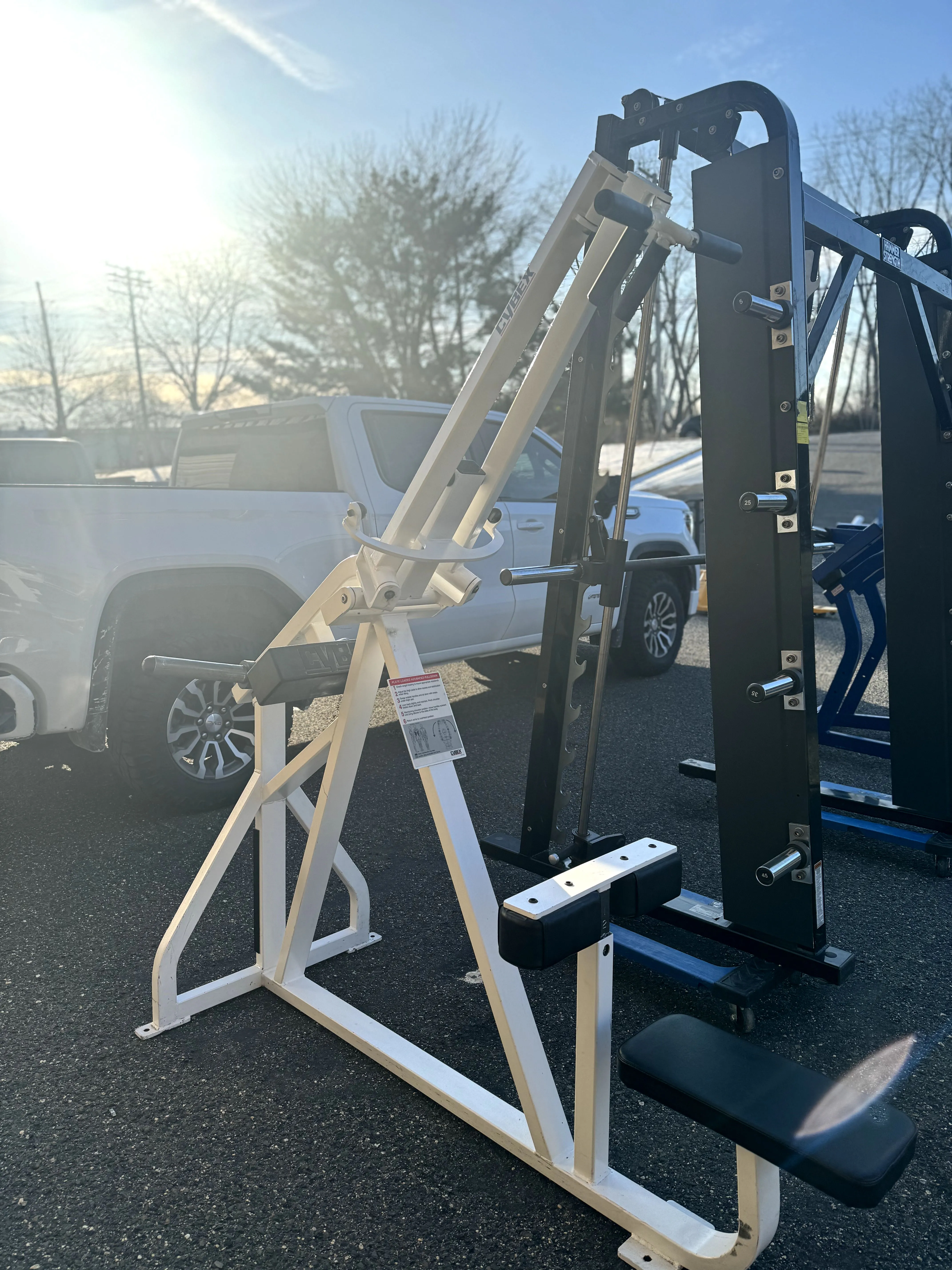 Cybex Advanced Lat Pulldown