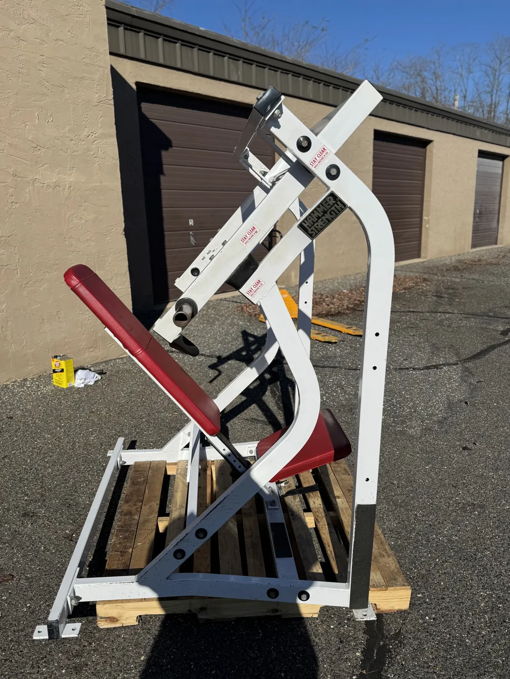 Hammer Strength Billateral Shoulder Press thumbnail 3