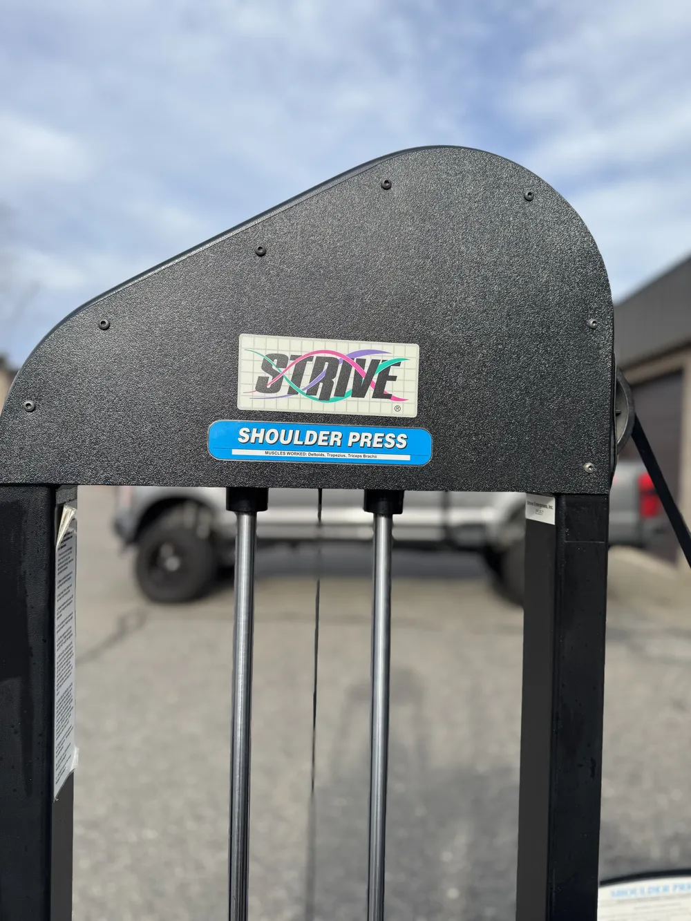 Strive Shoulder Press thumbnail 2