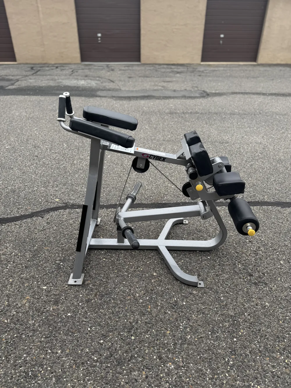 Cybex Kneeling Plate Loaded Leg Curl thumbnail 2