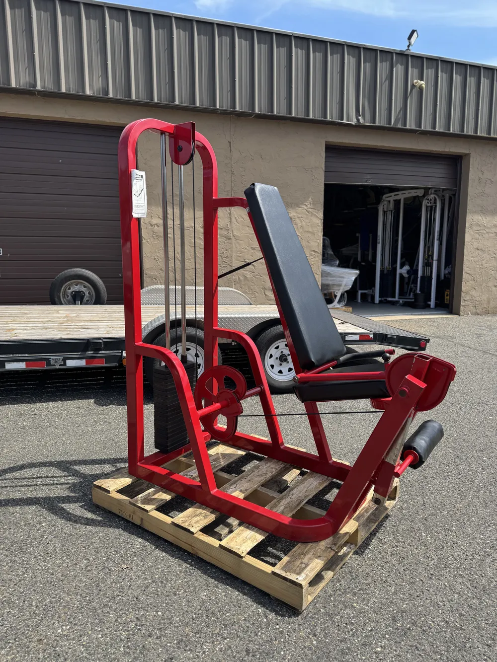 Maxicam Leg Extension thumbnail 2