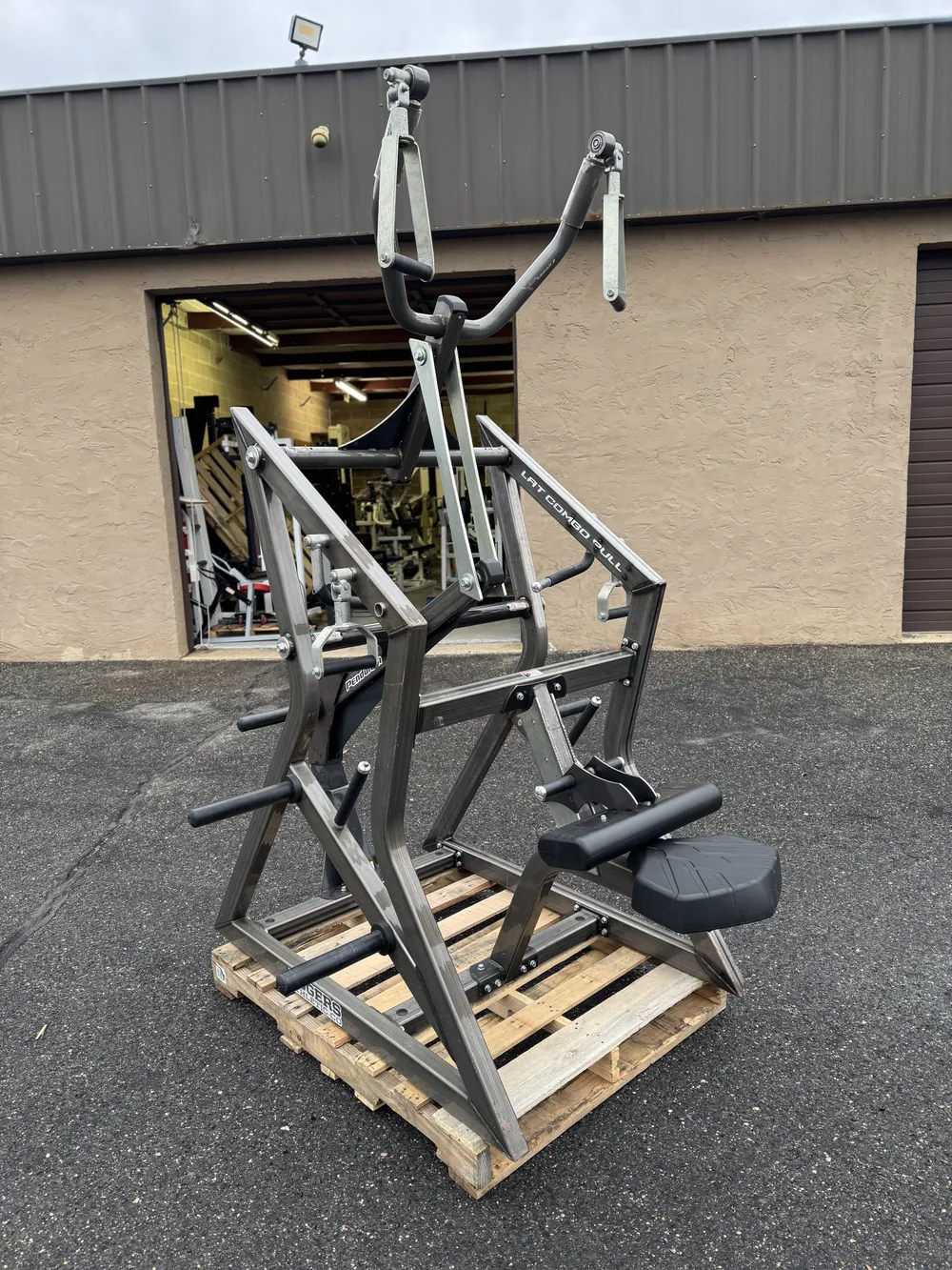 Rogers Lat Pulldown (CLEARCOAT RARE)