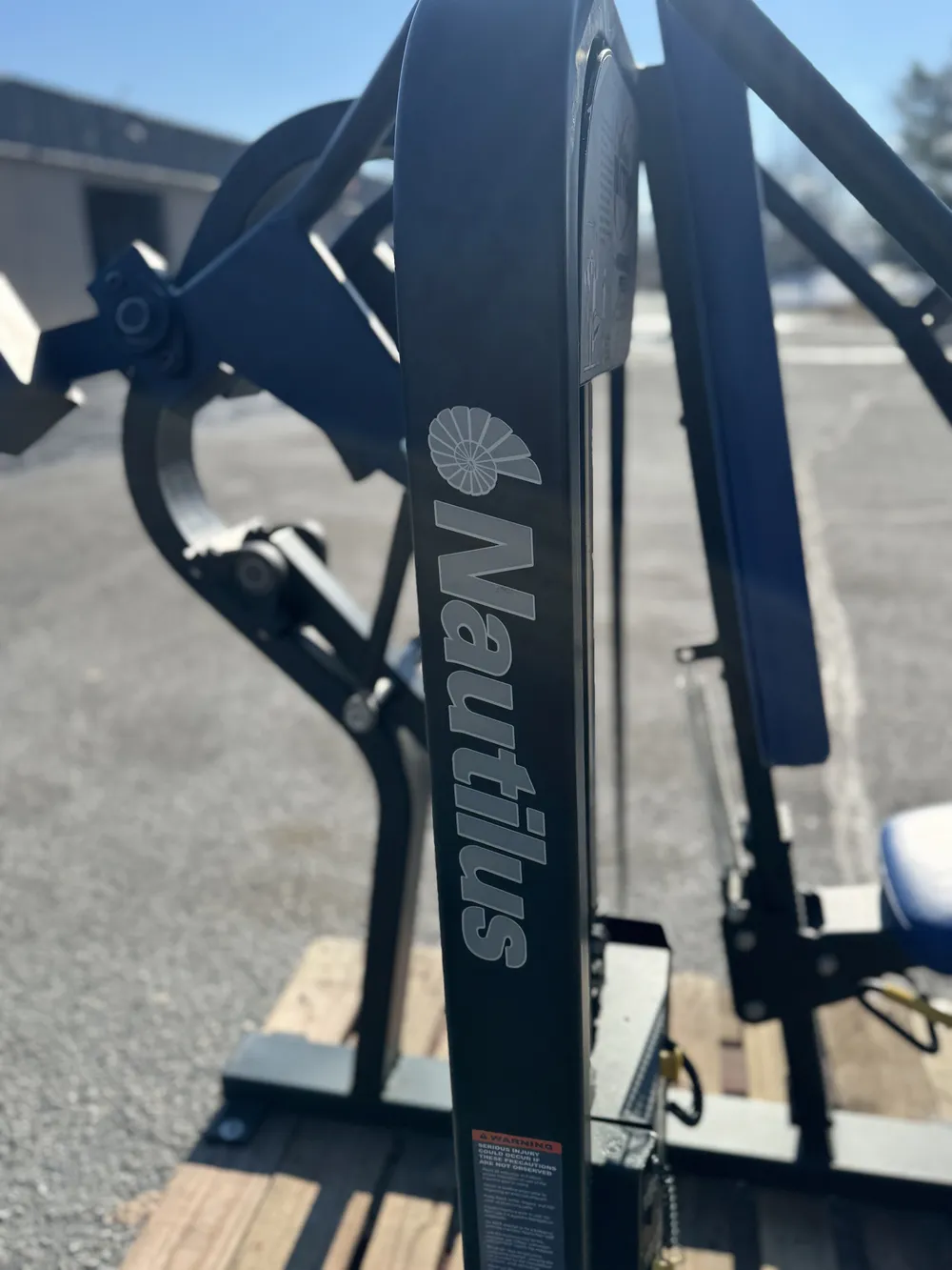 Nautilus Nitro Shoulder Press thumbnail 2